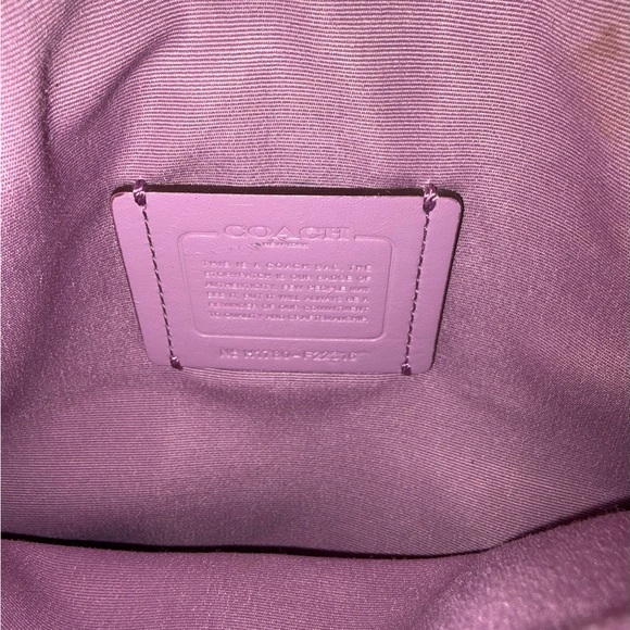 Coach Lilac Pebbled Leather Shoulder Bag - Picture 6 of 8